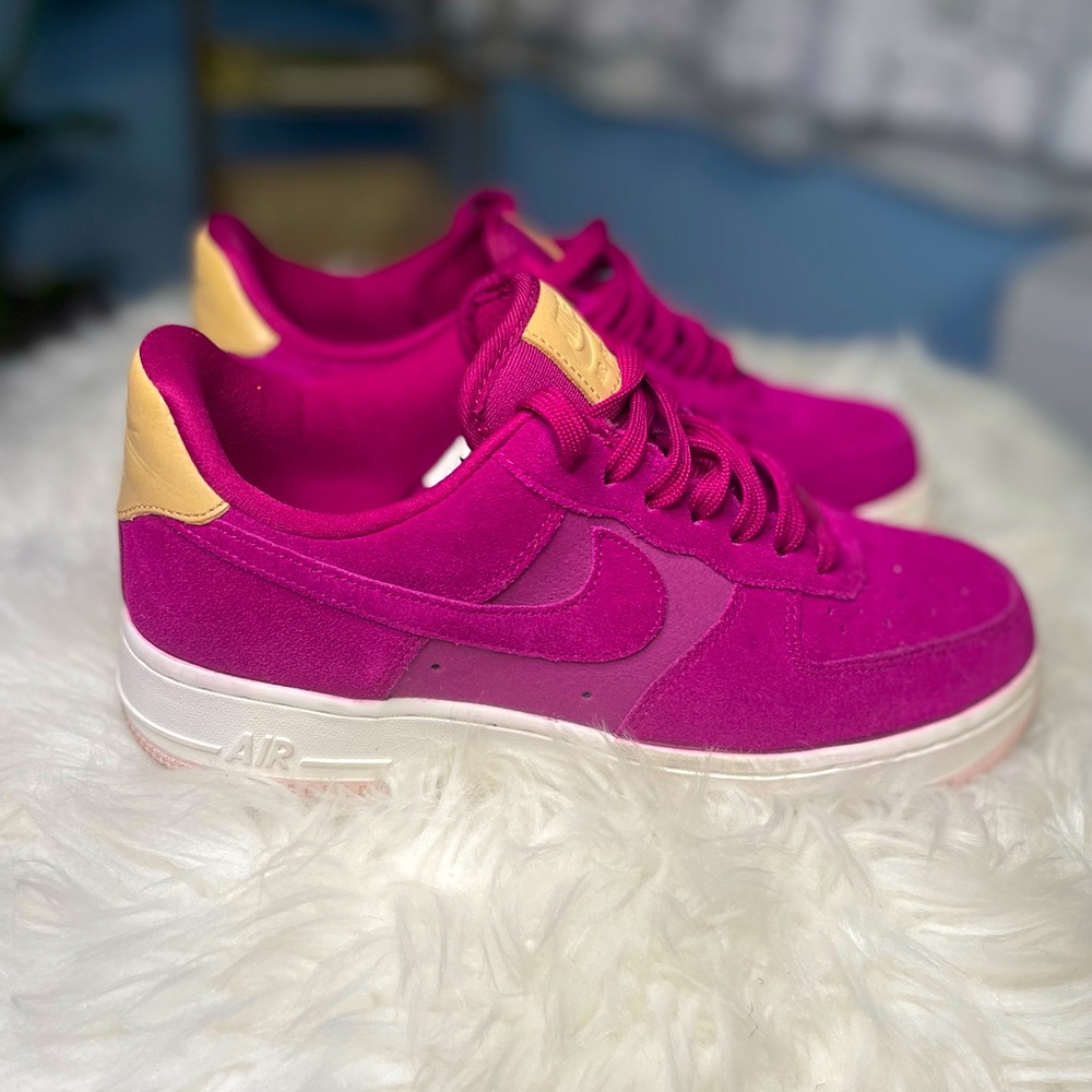 Nike Air Force One True Berry 8W